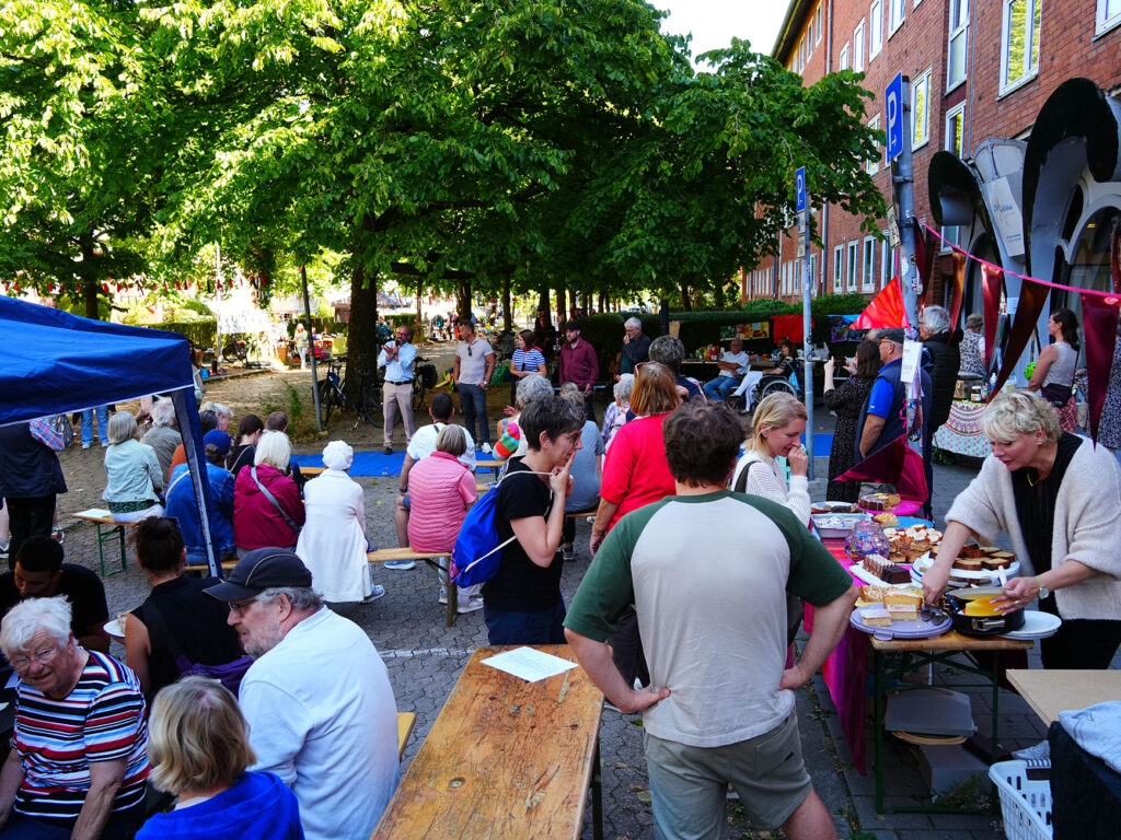 Strassenfest gegen Abriss Lornsenstrasse